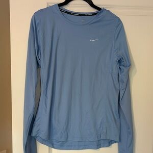 Nike Women's Sky Blue Long-Sleeve Performance Top